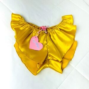 Sugar Thrillz Dreamy Serenade Ruffle Shorts NWT